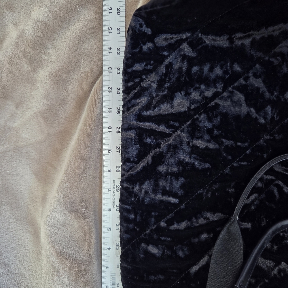 Victoria's Secret Black Quilted Tote - Picture 7 of 7
